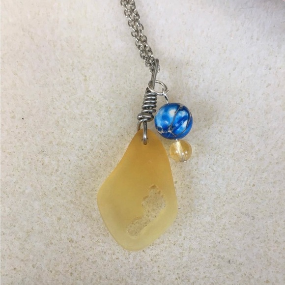 Handmade footprint sea glass necklace - Picture 3 of 4